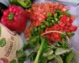 Foto del paso 1 de la receta: Arroz con calamar aguacate con salsa ranchera y queso cheddar