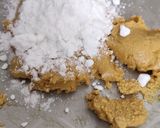 A picture of step 4 of Besan Laddu.