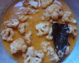 A picture of step 5 of Bangladeshi Style Cauliflower Korma.