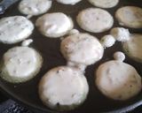 A picture of step 3 of Appam.