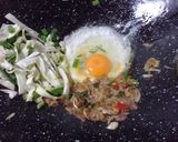 Foto langkah ke 2 dari resep Nasi Goreng Kampung.