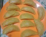 Foto langkah ke 6 dari resep Pastel Sayur Ekonomis.