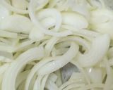 Foto del paso 2 de la receta: Sopa paraguaya sin huevo.