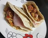 Foto del paso 5 de la receta: Rapiditas caseras rellenas con salchichas