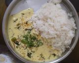 A picture of step 3 of Dahi Tadaka.