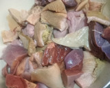 A picture of step 1 of Assorted meat stew.