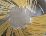 Foto langkah ke 4 dari resep Spaghetti Brulee.