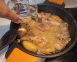 Foto del paso 5 de la receta: Pollo al ajillo