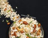 A picture of step 3 of Chivda Namkeen.
