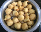 A picture of step 5 of Moong dal dahi bhallas.