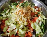 A picture of step 3 of Indian-Street-style-Veg-Chow-mein😋.