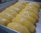 Foto langkah ke 8 dari resep Roti Keset Isian Susu.
