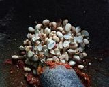 Foto langkah ke 4 dari resep Sambal Rujak Kacang Tanah.