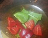 Foto del paso 3 de la receta Pechuga de pollo adobada al ajillo a la plancha con menestra de verduras y papas cocidas