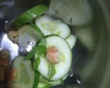 A picture of step 2 of Detox drink for reduce weight.