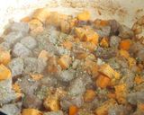 Foto del paso 3 de la receta: Guiso de carne de mamá