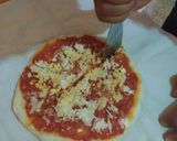 صورة لخطوة 11 من وصفة بيتزا المقلاة خفيفة وبنينة 😋😋🤗👍