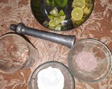 A picture of step 1 of Virgin Mojito.