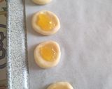 Foto del passaggio 5 della ricetta Biscotti allo yogurt con marmellata di arance 🍊