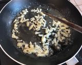 Foto langkah ke 4 dari resep Sauteed Baby Potato #dapurwiwin 👩🏻‍🍳.