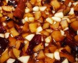 A picture of step 3 of Plum and apple Jam.