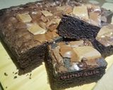 Foto langkah ke 8 dari resep Fudgy brownies shiny crust (no mixer,2 telur).