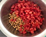 Foto del paso 3 de la receta: Garbanzos con atún