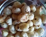 टमाटर मखाने की सब्जी (tamatar makhane ki sabzi recipe in Hindi) रेसिपी चरण 2 फोटो