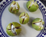Foto del paso 1 de la receta: Higos con queso, jamón y nueces