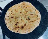 स्वादिष्ट गोभी के पराठे लंच बॉक्स के लिए रेसिपी चरण 3 फोटो