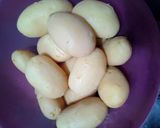 A picture of step 1 of Potato Kabab.
