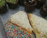 Foto langkah ke 6 dari resep Donat Pizza.