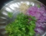 A picture of step 2 of Onion Paratha.