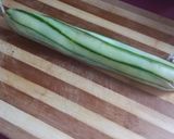 Foto del paso 2 de la receta: Sushi de pepino holandés y salmón ahumado