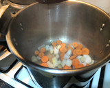 Foto del paso 3 de la receta: Codillos de cerdo al horno