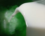 Foto langkah ke 2 dari resep Puding Melon Cup.