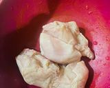 Gambar langkah 1 resipi Bayam Tumis Isi Ayam.