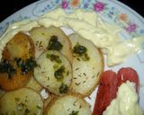 Foto del paso 7 de la receta: Papas Vikingas con eneldo y salchichas con salsa de mostaza