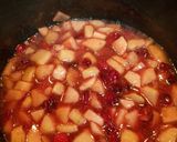 A picture of step 3 of Apple Cranberry Pie.