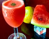 A picture of step 3 of Watermelon orange juice.