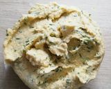 Une image de l'étape 4 de Hummus de pois chiches, citron BIO et ciboulette.