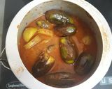A picture of step 4 of Stuffed brinjals in cooker.