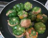 A picture of step 5 of Stuffed green capsicum.