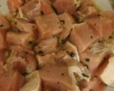 Foto del paso 2 de la receta: "Raxo a Galega" con pimientos de Padrón y patatas fritas