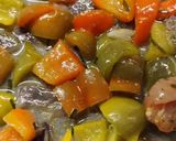 Foto del passaggio 3 della ricetta Bocconcini di pollo al curry con spinacino
