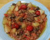 Foto del paso 6 de la receta: Guisado con morchellas 🍄🍄🍖🍅🍷