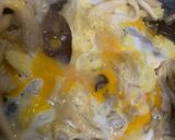 รูปขั้นตอนการทำที่ 2 ของ ผัดเห็ดใส่ไข่