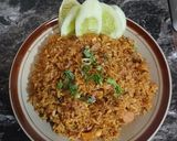 Foto langkah ke 5 dari resep Nasi Goreng Sosis.