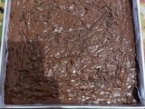 Brownies simple Tanpa perlu mencairkan coklat dan butter, NO mixer tentunya