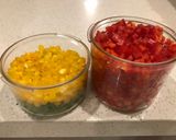 Foto del paso 2 de la receta: Ensalada de pimientos coloridos y granizo